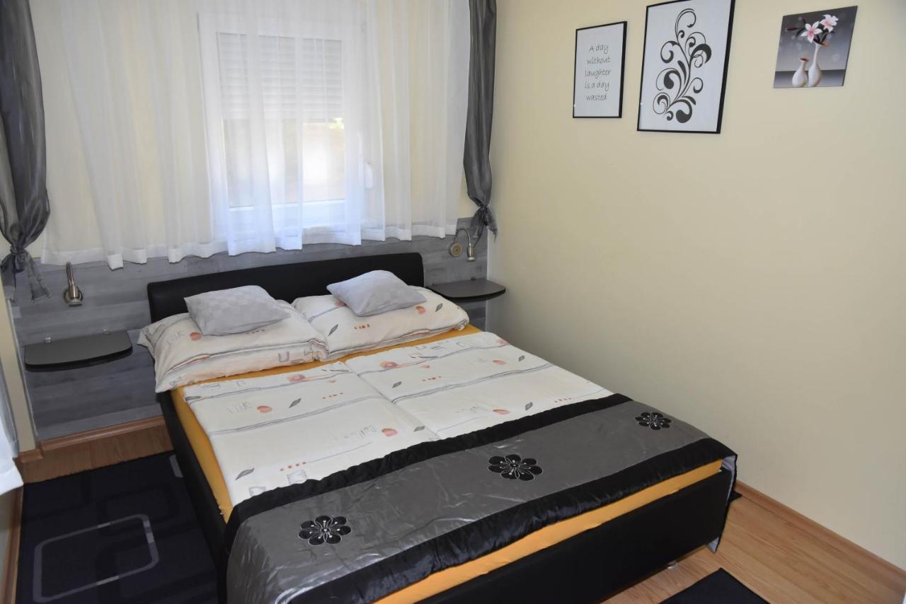 Gyenesi Virag Apartman Gyenesdiás Zewnętrze zdjęcie