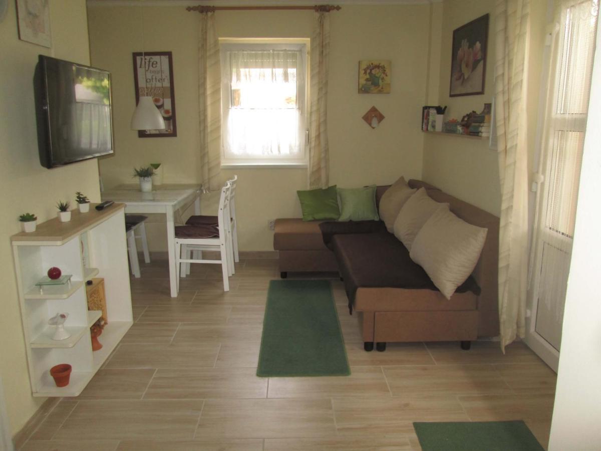 Gyenesi Virag Apartman Gyenesdiás Zewnętrze zdjęcie